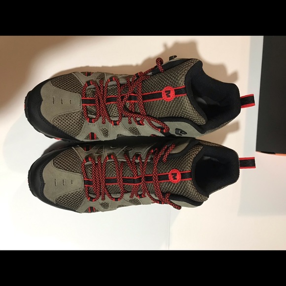 NEW Merrell Deverta Mid Vent WP Boulder/Fiery Red - Picture 2 of 5